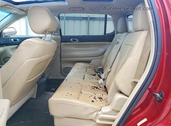 2LMHJ5AT7JBL00706 2018 LINCOLN MKT Red Rear interior view