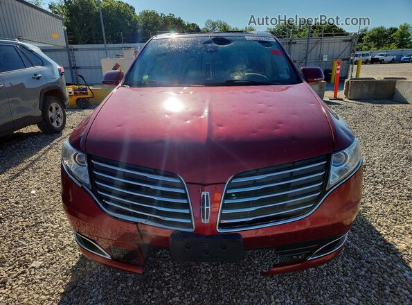 2LMHJ5AT7JBL00706 2018 LINCOLN MKT Red Front view