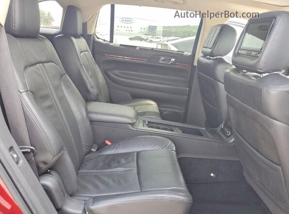 2LMHJ5AT9GBL01347 2016 LINCOLN MKT Красный Вид задней части салона