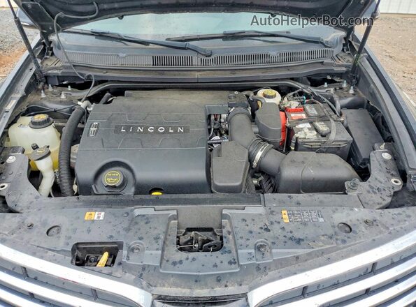 2LMHJ5NK7KBL04256 2019 LINCOLN MKT Black Engine compartment view
