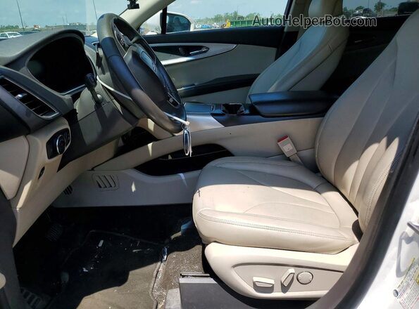 2LMPJ6J92KBL57340 2019 LINCOLN NAUTILUS White წინა სალონის ხედი