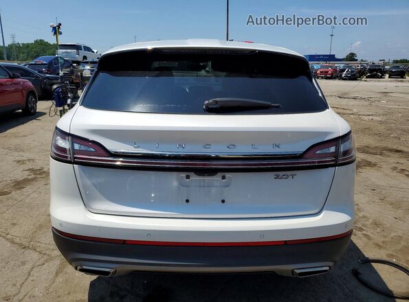 2LMPJ6J92KBL57340 2019 LINCOLN NAUTILUS White უკანა ხედი