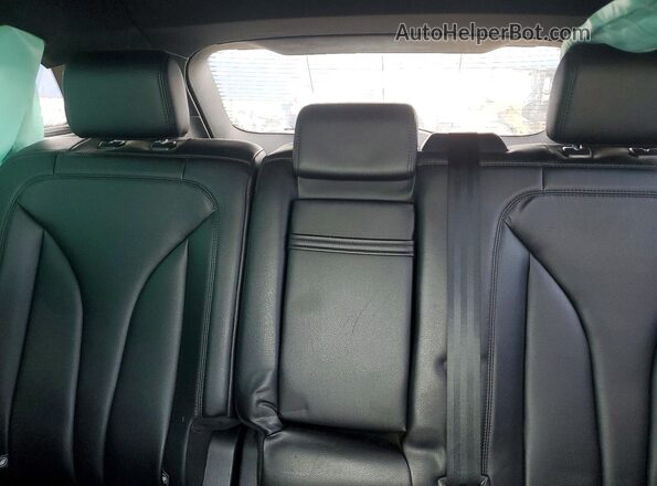 2LMPJ6JR3HBL44749 2017 LINCOLN MKX Серебряный Вид задних сидений