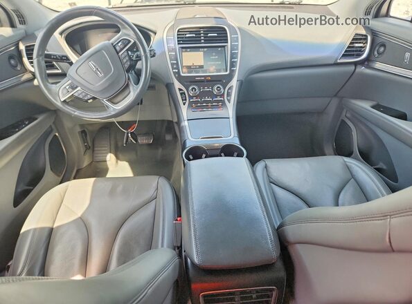 2LMPJ6K90LBL02028 2020 LINCOLN NAUTILUS Silver Вид панелі приладів