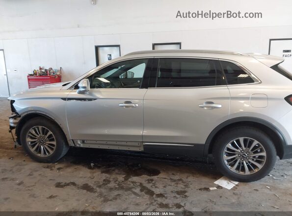 2LMPJ6K91KBL10234 2019 LINCOLN NAUTILUS Silver Սալոնի 360 աստիճան տեսք