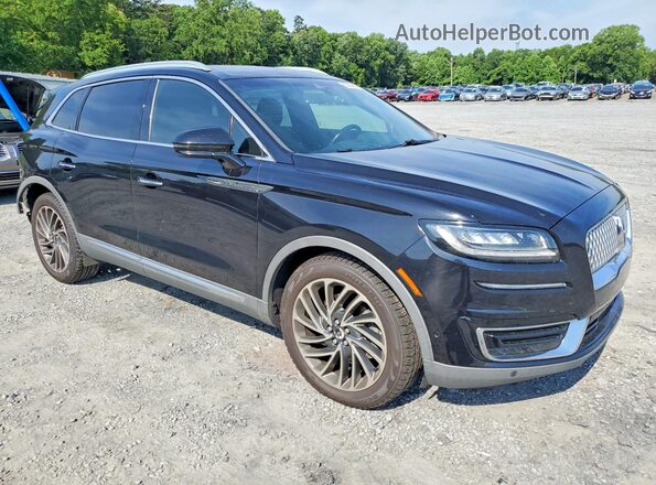 2LMPJ6K95LBL01702 2020 LINCOLN NAUTILUS Черный Передняя правая четверть