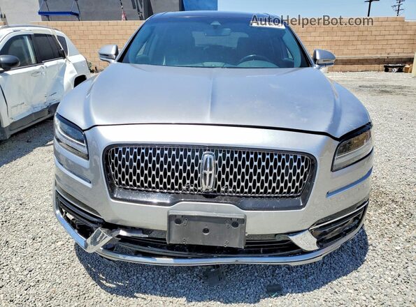 2LMPJ6K98LBL25461 2020 LINCOLN NAUTILUS Gray Вид спереду