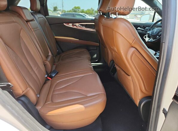 2LMPJ6K98NBL17833 2022 LINCOLN NAUTILUS Beige 