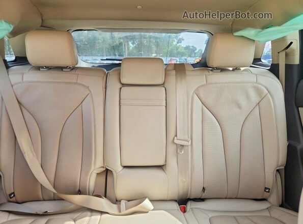 2LMPJ6K99LBL14856 2020 LINCOLN NAUTILUS Tan Հետևի նստատեղերի տեսք
