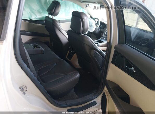 2LMPJ6K9XLBL25770 2020 LINCOLN NAUTILUS Silver VIN კოდის სტიკერის ხედი