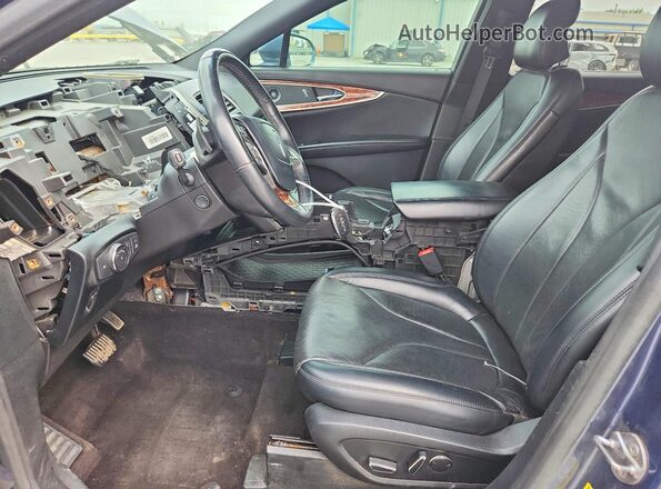 2LMPJ6L94KBL12588 2019 LINCOLN NAUTILUS Blue Vista interior delantera
