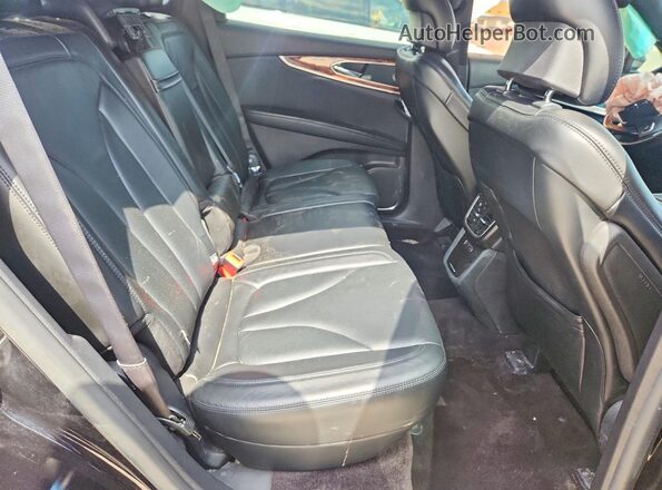 2LMPJ6LP1GBL52763 2016 LINCOLN MKX Black Rear seats view