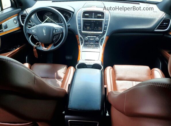 2LMPJ6LP6GBL22142 2016 LINCOLN MKX Gray Առջևի վահանակի տեսք