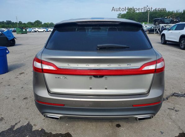 2LMPJ6LR0GBL71404 2016 LINCOLN MKX Tan Rear view