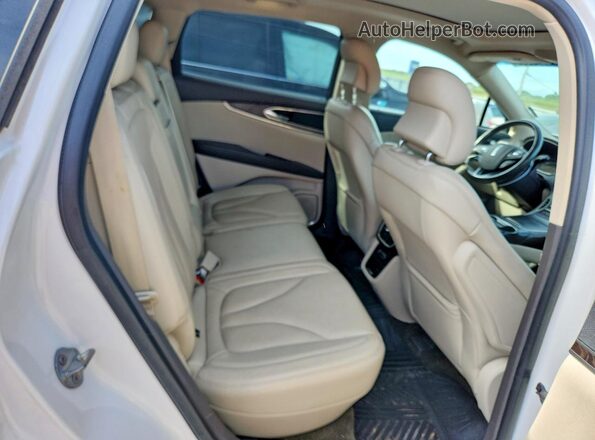 2LMPJ6LR2HBL30838 2017 LINCOLN MKX Белый Вид задней части салона