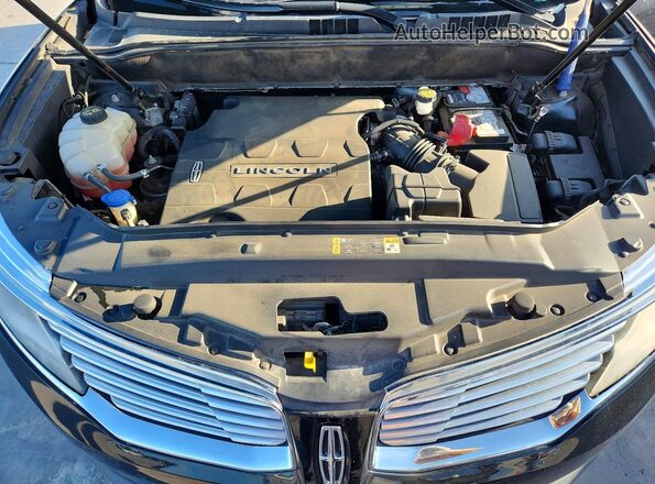 2LMPJ6LR2JBL30666 2018 LINCOLN MKX Black Engine compartment view