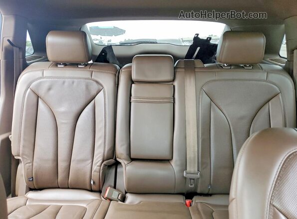 2LMPJ6LR3JBL38887 2018 LINCOLN MKX White Widok tylnych siedzeń