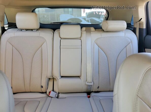 2LMPJ6LR3JBL40817 2018 LINCOLN MKX Beige Rear seats view