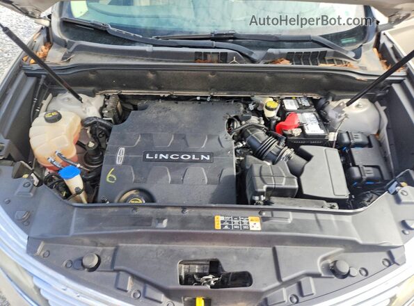 2LMPJ6LR5HBL44328 2017 LINCOLN MKX Cream Widok komory silnika