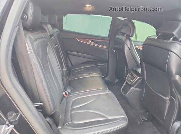 2LMPJ6LR9HBL16743 2017 LINCOLN MKX Black Rear interior view