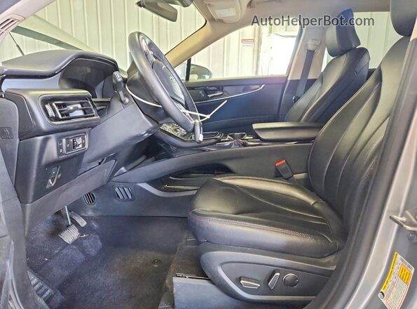2LMPJ8J91NBL15130 2022 LINCOLN NAUTILUS Silver წინა სალონის ხედი