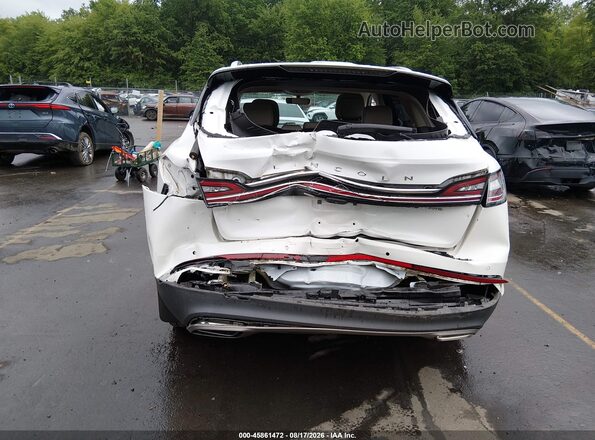 2LMPJ8K91LBL24857 2020 LINCOLN NAUTILUS White 