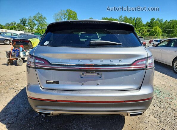 2LMPJ8K91MBL15366 2021 LINCOLN NAUTILUS Gray Rear view