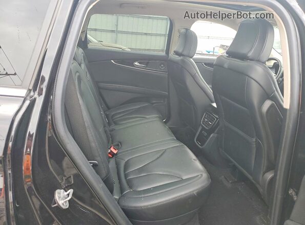 2LMPJ8K95PBL01572 2023 LINCOLN NAUTILUS Black უკანა სალონის ხედი