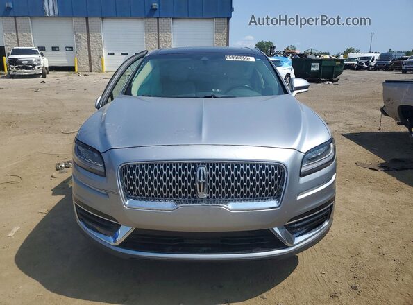 2LMPJ8K96LBL16236 2020 LINCOLN NAUTILUS Серебряный Вид спереди