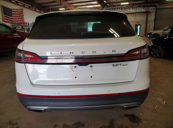 2LMPJ8K96LBL34140 2020 LINCOLN NAUTILUS White Вид ззаду
