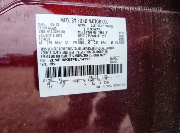 2LMPJ8K98PBL14395 2023 LINCOLN NAUTILUS Maroon Vista interior de 360 grados