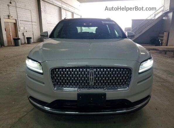 2LMPJ8KP0NBL16234 2022 LINCOLN NAUTILUS White Front view