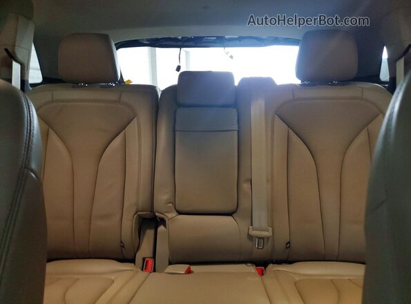 2LMPJ8KP0NBL16234 2022 LINCOLN NAUTILUS White Rear seats view