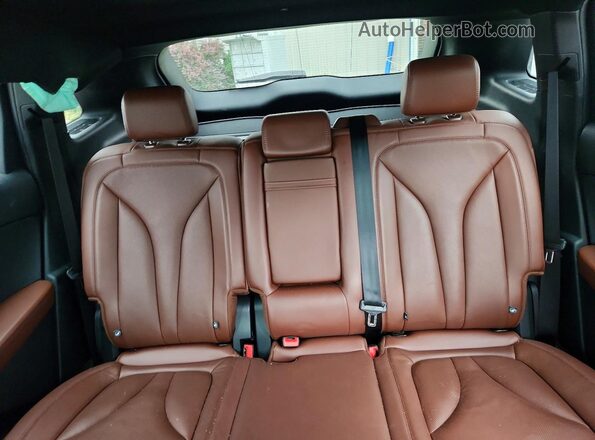 2LMPJ8KP2LBL06477 2020 LINCOLN NAUTILUS Black Հետևի նստատեղերի տեսք