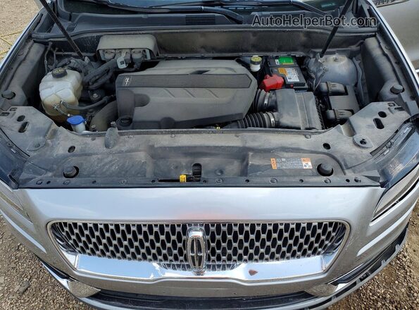 2LMPJ8KP2LBL26843 2020 LINCOLN NAUTILUS Серебряный Вид подкапотного пространства