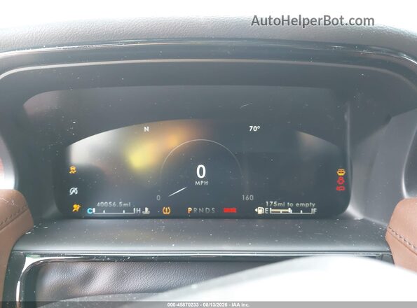 2LMPJ8KP2NBL09270 2022 LINCOLN NAUTILUS Black Widok tylnych siedzeń