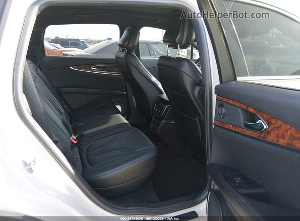 2LMPJ8KP4LBL02995 2020 LINCOLN NAUTILUS White Вид наклейки з VIN-кодом