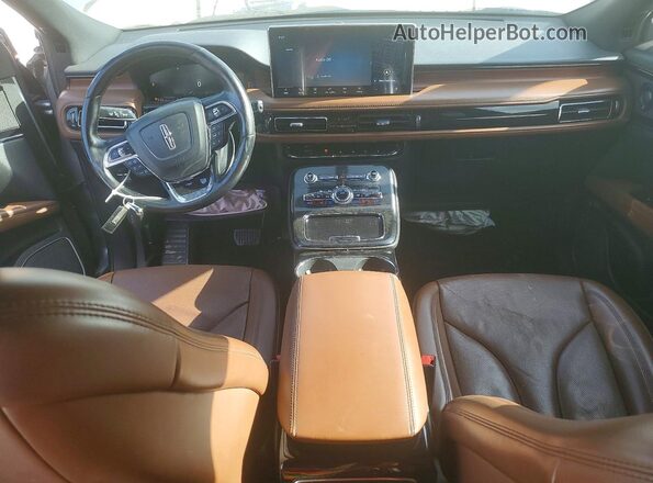 2LMPJ8KP6NBL16867 2022 LINCOLN NAUTILUS Silver Առջևի վահանակի տեսք