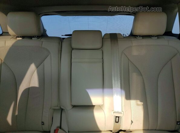 2LMPJ8L90KBL47110 2019 LINCOLN NAUTILUS Blue Rear seats view