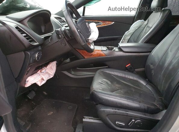 2LMPJ8L93KBL46016 2019 LINCOLN NAUTILUS Silver Սալոնի դիմացի տեսք