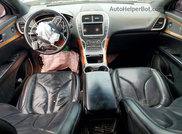 2LMPJ8L96KBL61710 2019 LINCOLN NAUTILUS Tan Dashboard view