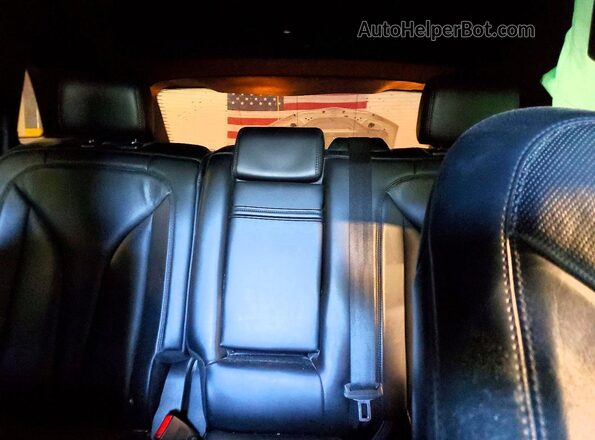 2LMPJ8L96KBL61710 2019 LINCOLN NAUTILUS Tan Rear seats view