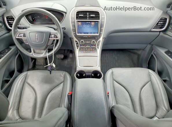 2LMPJ8L97KBL56452 2019 LINCOLN NAUTILUS Silver Widok deski rozdzielczej