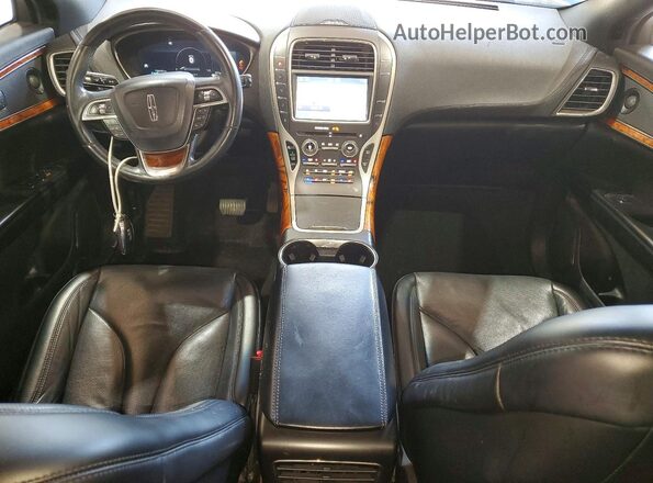 2LMPJ8L99KBL50507 2019 LINCOLN NAUTILUS Silver Вид панелі приладів