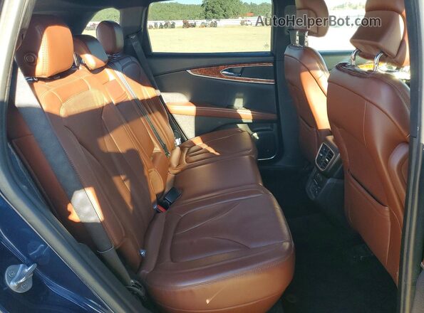 2LMPJ8LP3HBL13170 2017 LINCOLN MKX Синий Вид задних сидений