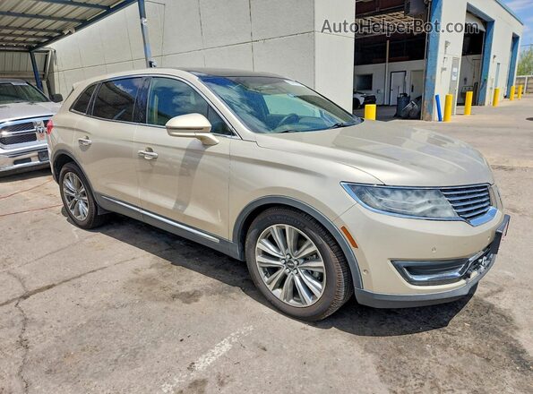2LMPJ8LPXHBL40172 2017 LINCOLN MKX Золотой Передняя правая четверть