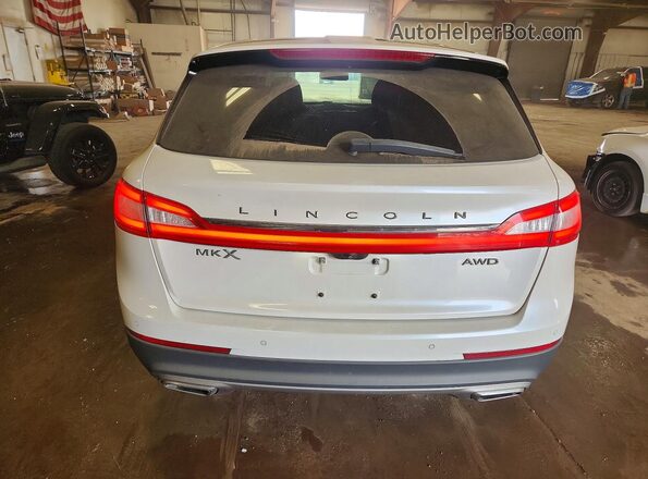 2LMPJ8LR4JBL10981 2018 LINCOLN MKX White უკანა ხედი