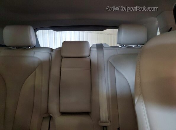 2LMPJ8LR6JBL47773 2018 LINCOLN MKX White უკანა სავარძლების ხედი