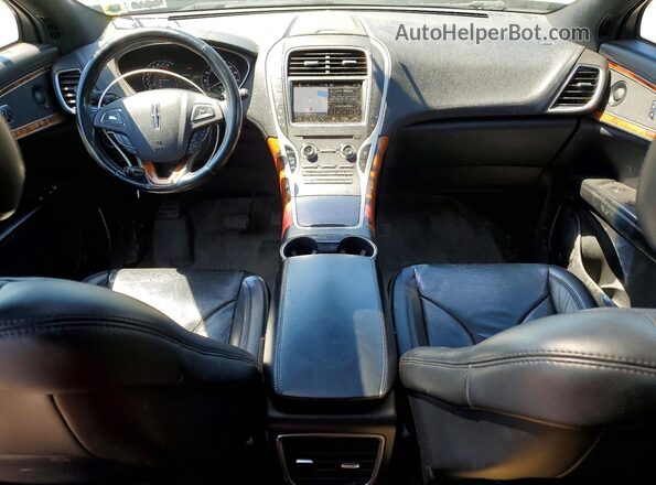 2LMPJ8LR7HBL33780 2017 LINCOLN MKX Black Dashboard view