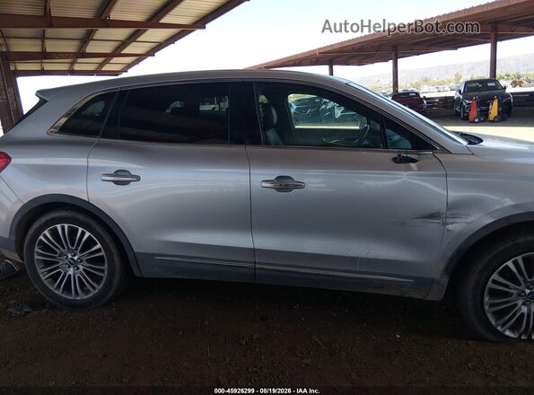 2LMPJ8LR8JBL17979 2018 LINCOLN MKX Silver უკანა სალონის ხედი